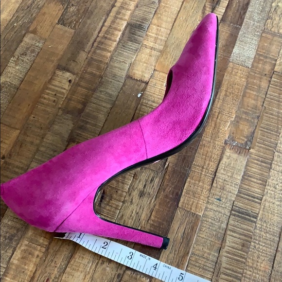 Isaac Mizrahi leather upper rouge pink pumps - Picture 3 of 4